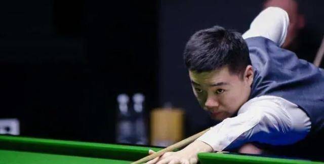 很多球探都 很多球探都